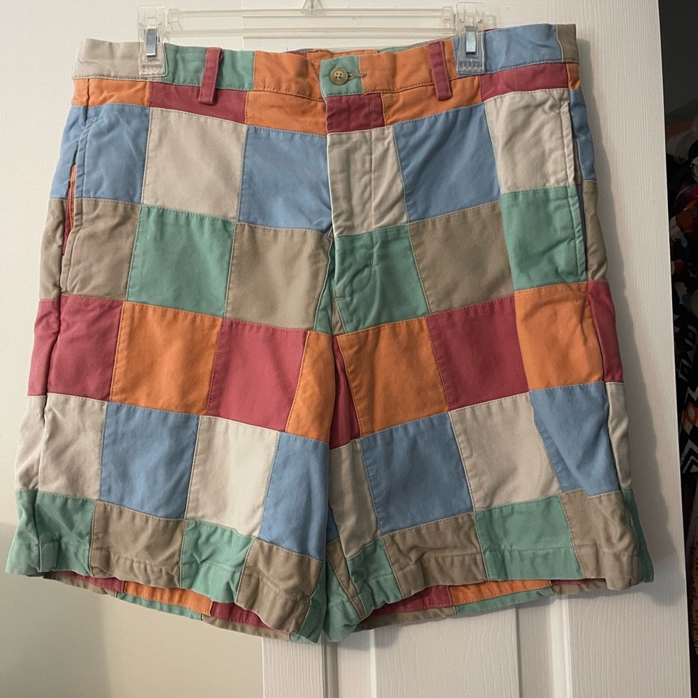 Men’s Vineyard Vines Shorts - 34